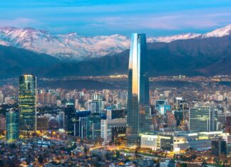 Quatro roteiros para sair do Brasil de carro e como se preparar para a viagem Quatro roteiros para sair do Brasil de carro