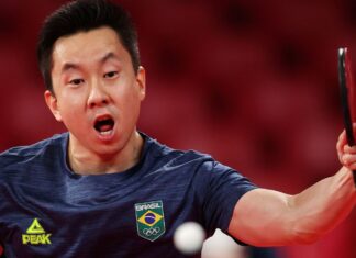 Gustavo Tsuboi vence e chega às oitavas no tênis de mesa Gustavo Tsuboi vence e chega às oitavas no tênis de mesa