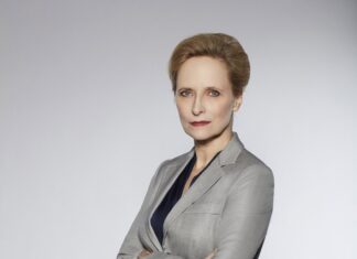 Laila Robins será a Governadora em “The Walking Dead” Laila Robins será a Governadora em “The Walking Dead”