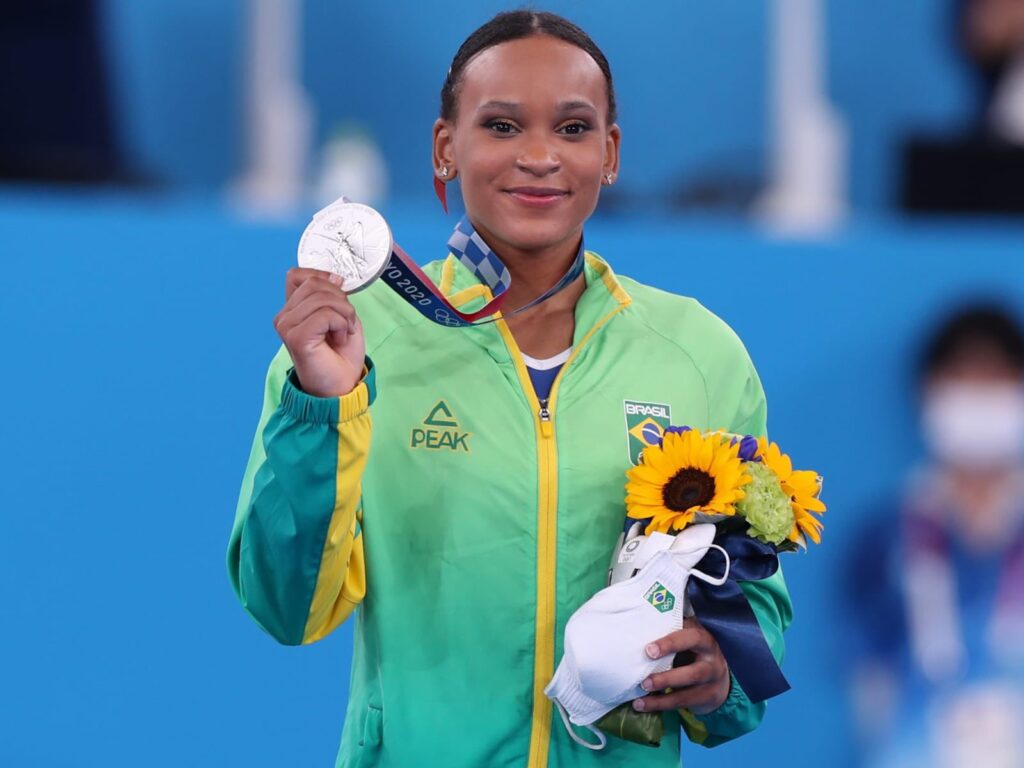 Rebeca conquista a primeira medalha olímpica da ginástica do Brasil