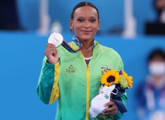 Rebeca conquista a primeira medalha olímpica da ginástica do Brasil Rebeca conquista a primeira medalha olímpica da ginástica do Brasil