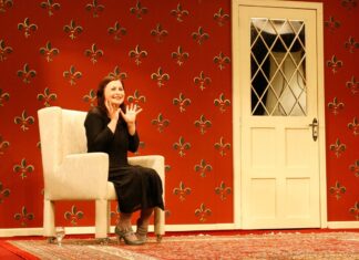 Peça “Árvores Abatidas ou Para Luis Melo” é a atração de hoje Peça “Árvores Abatidas ou Para Luis Melo” é a atração de hoje