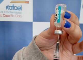 Vacinação contra Covid-19 continua para pessoas com 42 anos Vacinação contra Covid-19 continua para pessoas com 42 anos