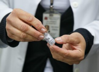 Covid-19: Rio Claro vacina pessoas com 37 anos nesta quinta-feira Rio Claro vacina pessoas com 37 anos nesta quinta-feira