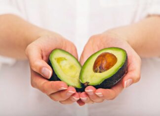 Veja como o abacate pode fazer maravilhas na sua pele Veja como o abacate pode fazer maravilhas na sua pele