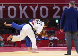 Brasil conquista ouros inéditos no judô e no halterofilismo em Tóquio Brasil conquista ouros inéditos no judô e no halterofilismo em Tóquio