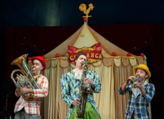 Cia LaMínima revive clássicos da palhaçaria em Circo Charanga Cia LaMínima revive clássicos da palhaçaria em Circo Charanga