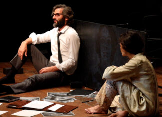 “Fóssil” traz histórias de tortura e violência contra mulheres "Fóssil" traz histórias de tortura e violência contra mulheres