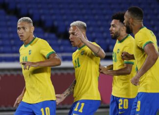 Brasil e México decidem vaga na final de Tóquio Brasil e México decidem vaga na final de Tóquio