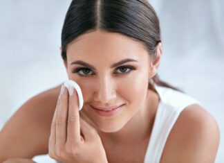 Seis maneiras de limpar profundamente os poros em casa Seis maneiras de limpar profundamente os poros em casa