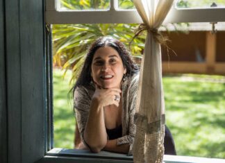 Mônica Salmaso faz homenagem ao sambista Wilson Batista Mônica Salmaso faz homenagem ao sambista Wilson Batista