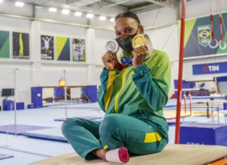 Rebeca Andrade traça planos para o futuro após medalhas na Olimpíada Rebeca Andrade traça planos para o futuro após medalhas na Olimpíada