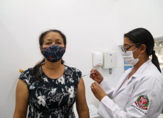 Entenda porque as pessoas vacinadas também pegam Covid-19 Entenda porque as pessoas vacinadas também pegam Covid-19