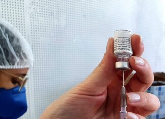 Nascidos até 2001 são vacinados contra a Covid-19 nesta terça em Rio Claro Nascidos até 2001 são vacinados contra a Covid-19 nesta terça