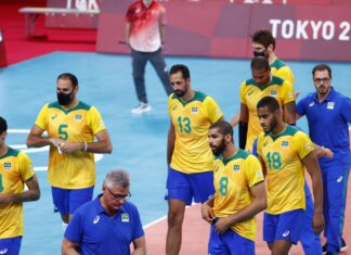 Brasil perde para Comitê Russo e fica fora da final no vôlei Brasil brilhou no skate na noite do 14º dia de Olimpíada