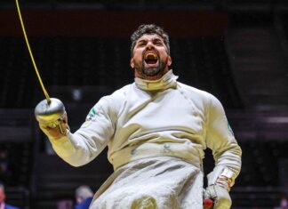 Jovane Guissone é prata na esgrima em cadeira de rodas Jovane Guissone é prata na esgrima em cadeira de rodas