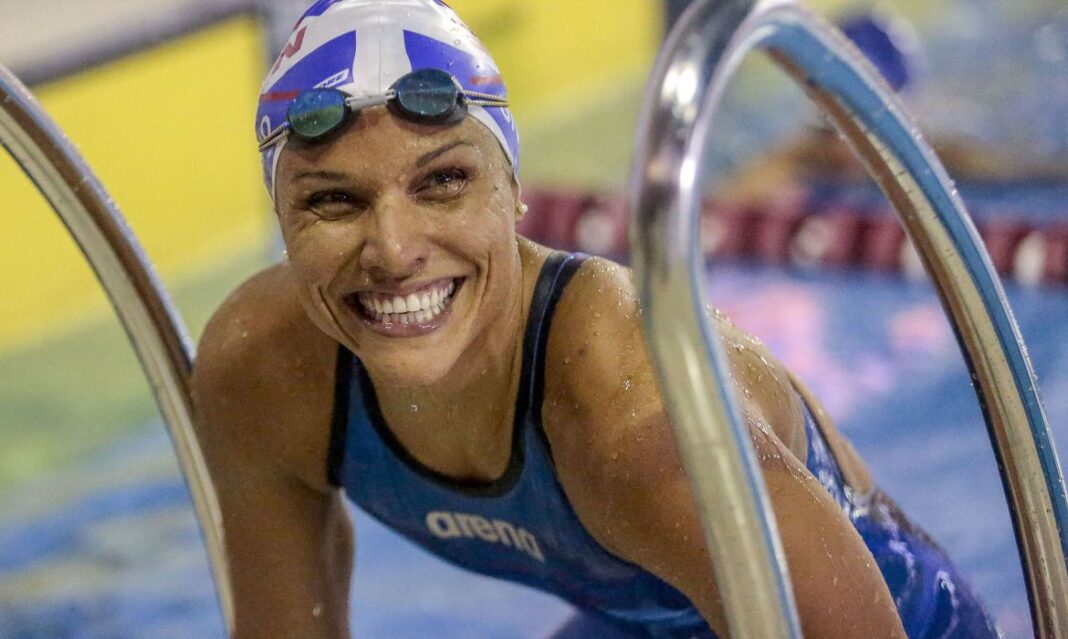 Brasil conquista ouro, prata e bronze na natação