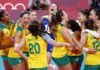 Brasil bate Coreia do Sul e pega EUA na final do vôlei feminino Brasil bate Coreia do Sul e pega EUA na final do vôlei feminino
