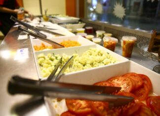 Governo de São Paulo reduz o ICMS para bares e restaurantes Governo de São Paulo reduz o ICMS para bares e restaurantes