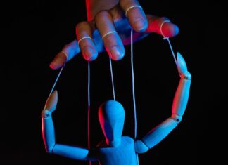 Quatro signos do zodíaco que detestam ser controlados Quatro signos do zodíaco que detestam ser controlados