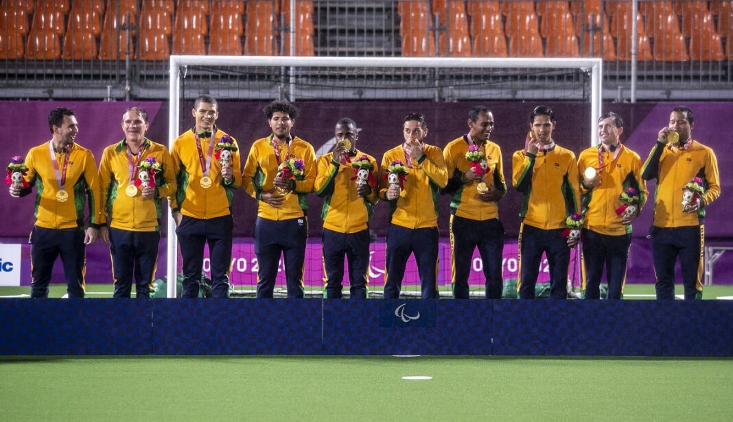 Brasil conquista mais dois ouros na canoagem e no futebol de 5