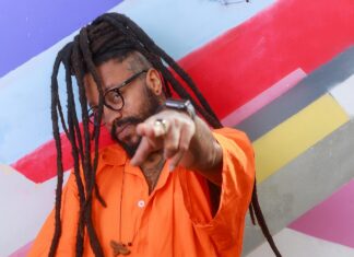 Rapper Rael e Adriana Moreira estão na Virada SP Online Rapper Rael e Adriana Moreira estão na Virada SP Online