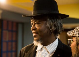 Maria Gadú e Ras Bernardo estão na Virada SP Online deste sábado Maria Gadú e Ras Bernardo estão na Virada SP Online