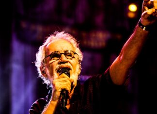 Virada SP Online tem show de Renato Teixeira e de Sérgio Dias Virada SP Online tem show de Renato Teixeira e de Sérgio Dias