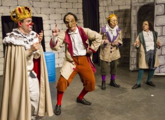 Barracão Teatro estreia o espetáculo “Circo Misterium” nesta sexta Barracão Teatro estreia o espetáculo "Circo Misterium" no #EmCasaComSesc