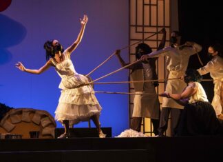 Theatro São Pedro estreia a opereta Ba-ta-clan de Offenbach Theatro São Pedro estreia a opereta Ba-ta-clan de Offenbach