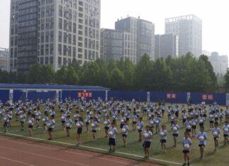 Lei na China pune os pais por mau comportamento dos filhos Lei na China pune os pais por mau comportamento dos filhos