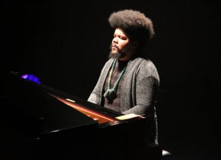 Pianista Amaro Freitas abre o festival Sesc Jazz nesta sexta Pianista Amaro Freitas abre o festival Sesc Jazz nesta sexta