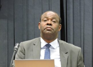 Para Pereira, empréstimo para asfalto é falta de administração Para Pereira, empréstimo para asfalto é falta de administração