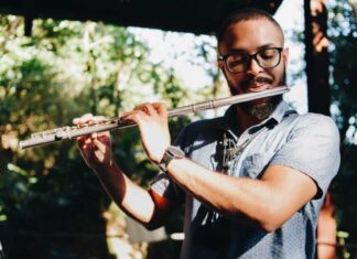 Instrumental Sesc Brasil recebe o saxofonista Dô de Carvalho Instrumental Sesc Brasil recebe o saxofonista Dô de Carvalho