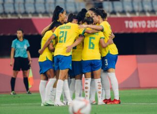 Seleção feminina de futebol estreia nesta quinta em torneio Seleção feminina de futebol estreia nesta quinta em torneio