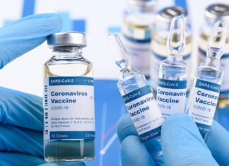 OMS diz que as vacinas são eficazes contra a variante Ômicron OMS diz que as vacinas são eficazes contra a variante Ômicron