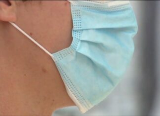 Uso de máscaras é obrigatório até 31 de janeiro de 2022 em SP Uso de máscaras é obrigatório até 31 de janeiro de 2022 em SP