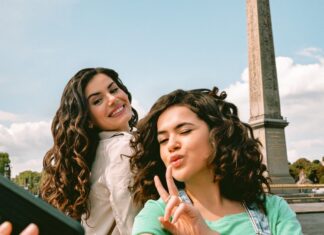 Netflix divulga trailer da série “De Volta Aos 15” Netflix divulga trailer da série “De Volta Aos 15”