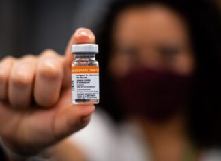 Anvisa libera vacina Coronavac para crianças e adolescentes Anvisa libera vacina Coronavac para crianças e adolescentes