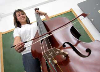 Emesp Tom Jobim abre inscrições para cursos livres de música Emesp Tom Jobim abre inscrições para cursos livres de música