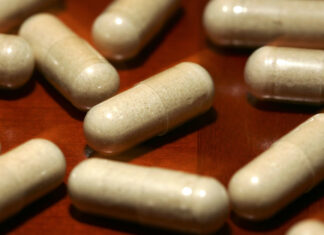 Consumo de produtos 50 Ervas Emagrecedor está proibido Consumo de produtos 50 Ervas Emagrecedor está proibido