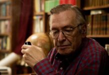 Bolsonaristas querem Olavo de Carvalho como ‘Herói da Pátria’ Bolsonaristas querem Olavo de Carvalho como ‘Herói da Pátria’