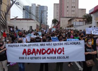 Professores municipais debatem reajuste e melhores condições de trabalho Professores municipais debatem reajuste e melhores condições de trabalho
