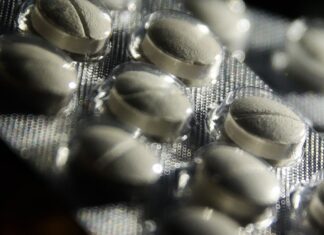 Pacientes com hepatite B terão novo medicamento pelo SUS Pacientes com hepatite B terão novo medicamento pelo SUS