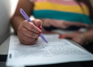 Diretora Pedagógica da SME disputa vaga em concurso da prefeitura Diretora Pedagógica da SME disputa vaga em concurso da prefeitura