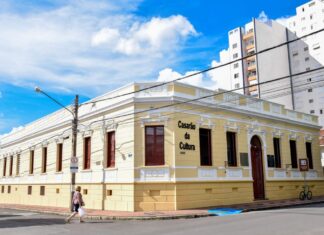 Semana de Ogum começa neste sábado e oferece várias atrações no Casarão da Cultura Semana de Ogum começa neste sábado e oferece várias atrações no Casarão da Cultura.