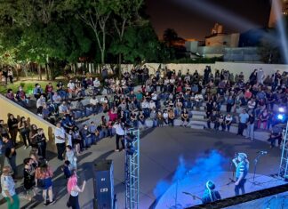 Uma Noite no Museu tem shows de Classical Queen e Dj Kamaraum nesta sexta-feira Uma Noite no Museu tem shows do grupo Classical Queen e do Dj Kamaraum
