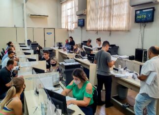 Contribuinte deve fazer agendamento para parcelar dívidas com a prefeitura Contribuinte deve fazer agendamento para parcelar dívidas