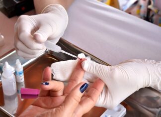 Serviços de saúde são realizados gratuitamente no cemitério no Dia das Mães Serviços de saúde são realizados no cemitério no Dia das Mães