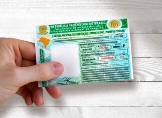 Novo modelo da CNH já pode ser solicitado no Poupatempo; saiba como! Novo modelo da CNH já pode ser solicitado no Poupatempo